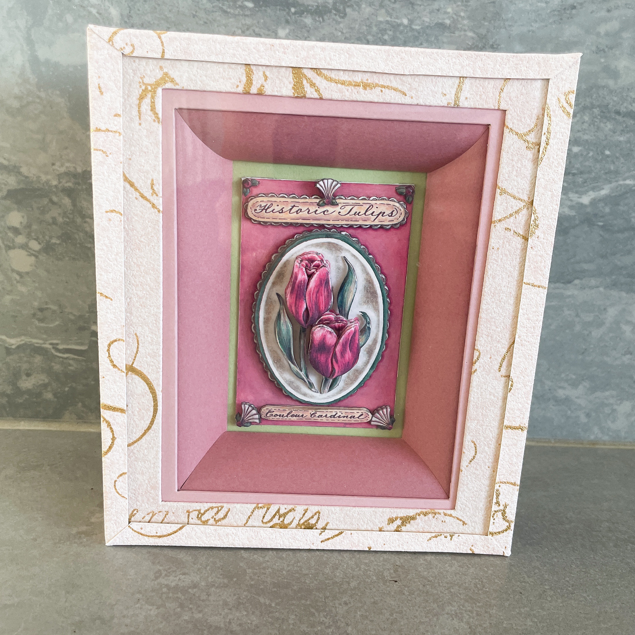 春色チューリップのシャドーボックス×フランス額装アート
