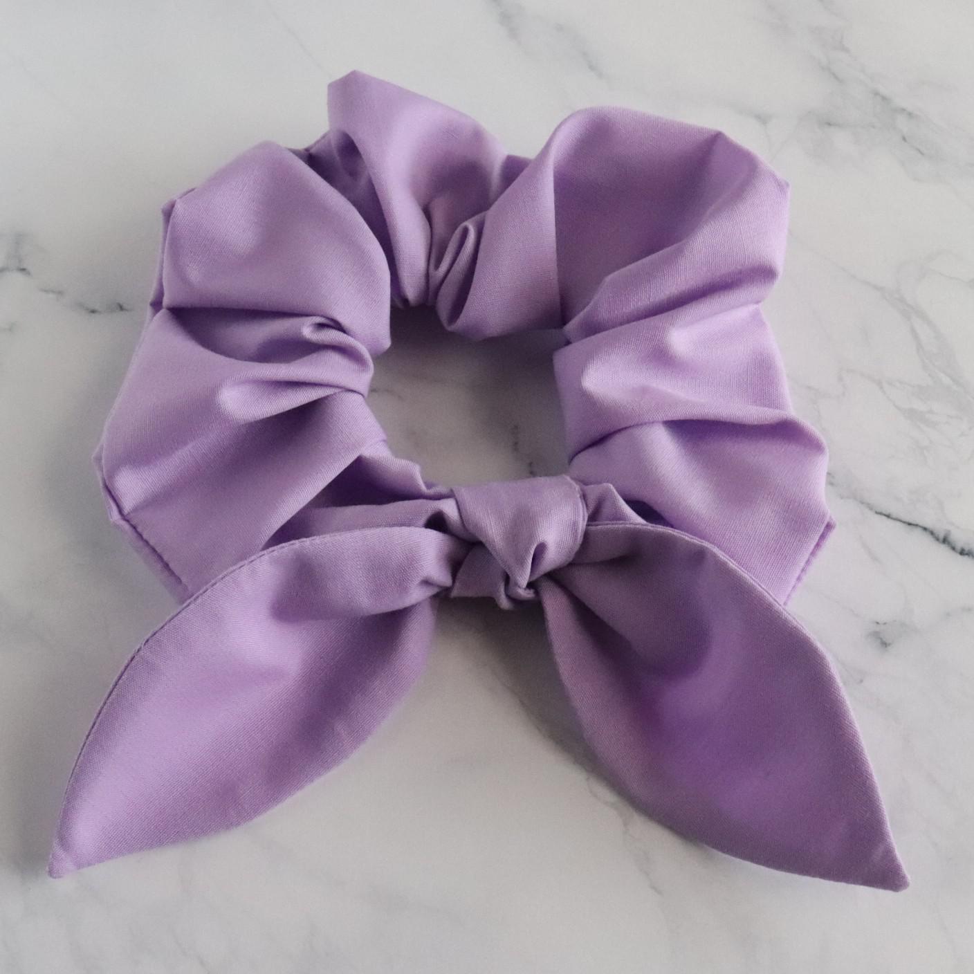 紫チェックのリボンシュシュ  ゴム入れ替え可能 ゴム入れ替え可能  紫チェックのリボンシュシュ