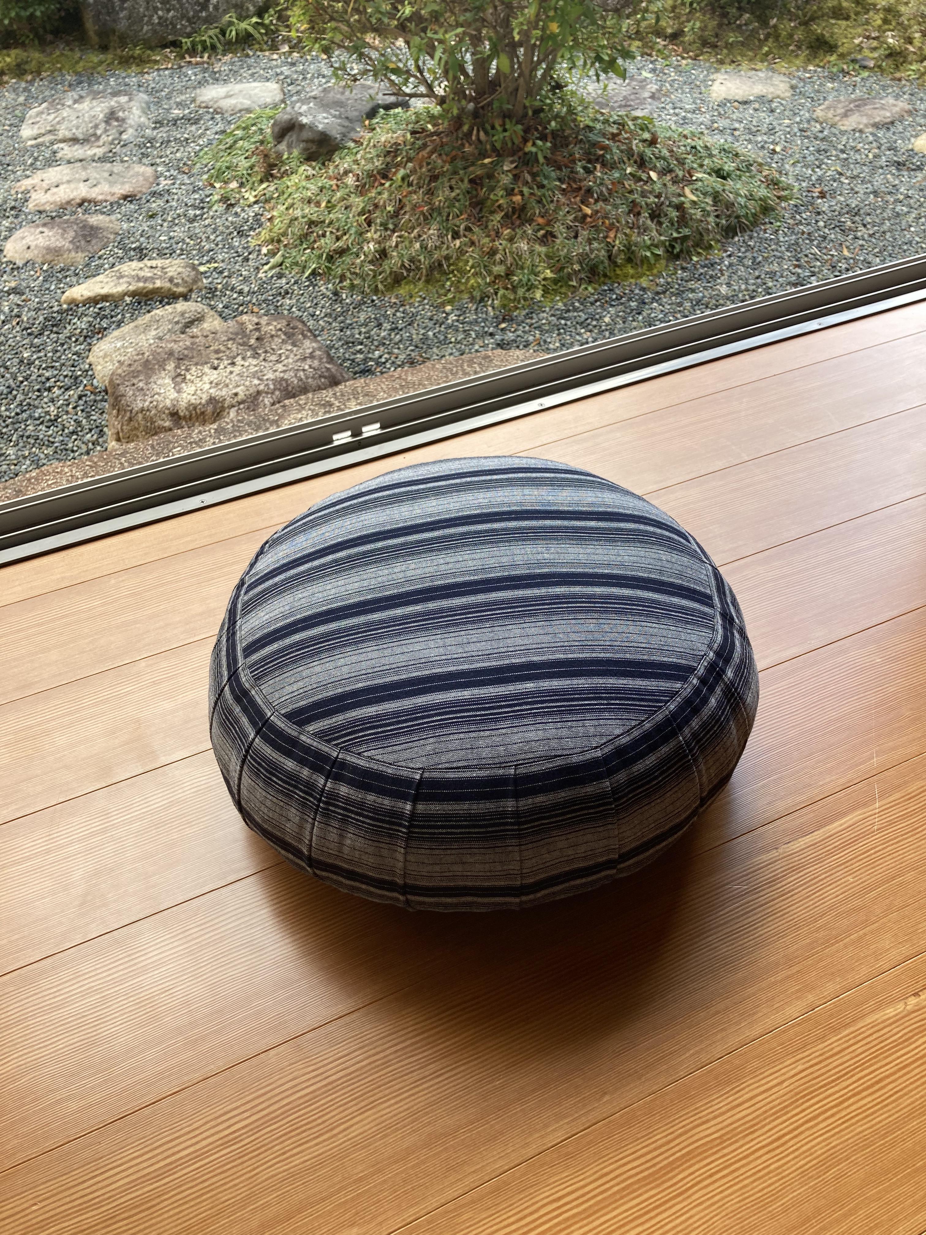 座禅用　座布団　新潟　亀田縞　ヨガ 6,320円