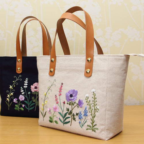 手刺繍 トートバッグ コットンリネン 本革 マチ付きファスナー