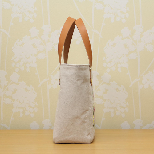 リネンのトートバッグ (持ち手細め) | iichi 日々の暮らしを