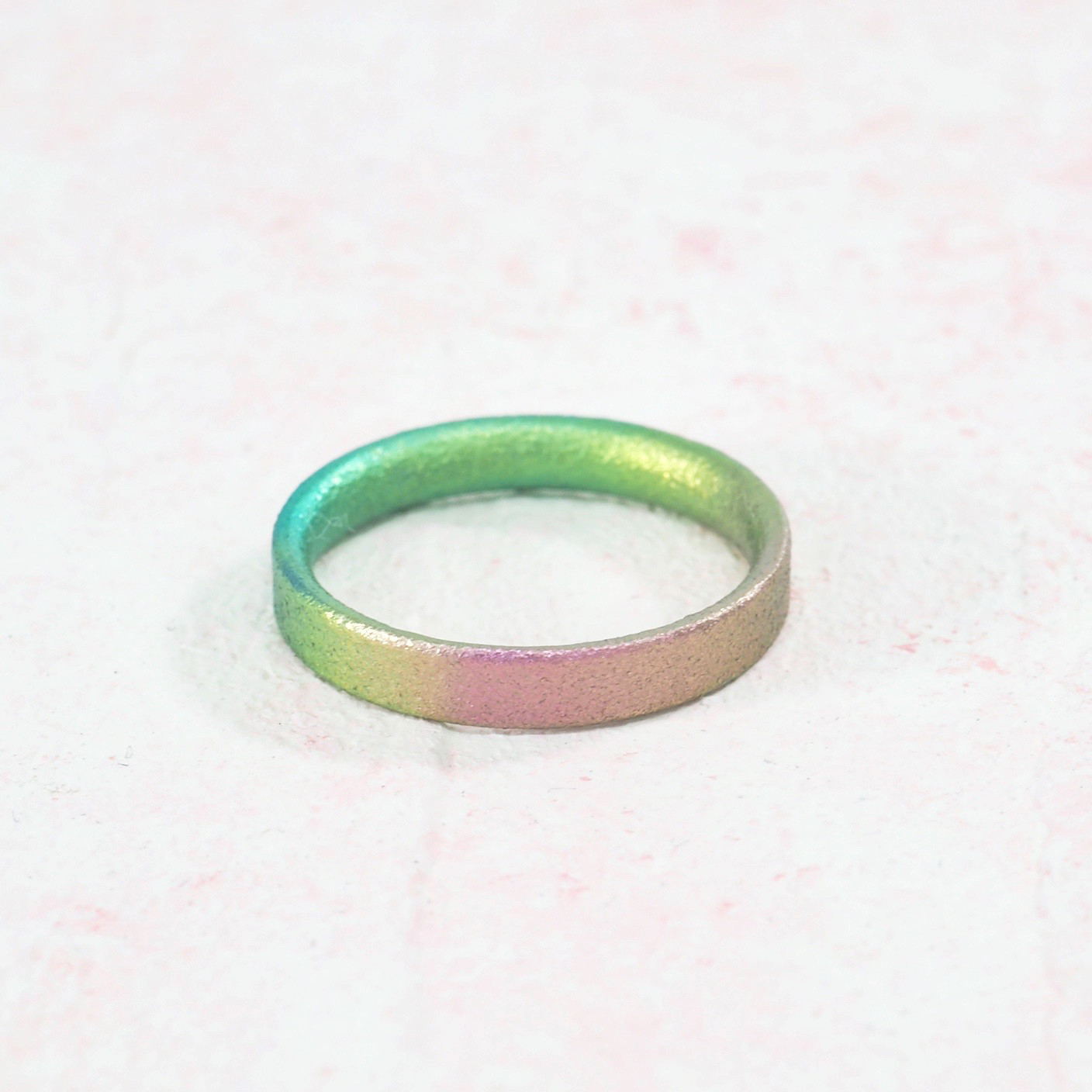 桜色 春色リング 桜と若葉 幅4mm 純チタン製フラットリング