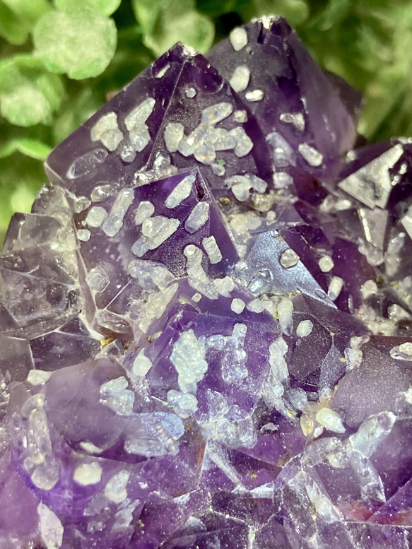 虹入り　スーパーセブン✨　アメジスト　クラスター　カルサイト共生 