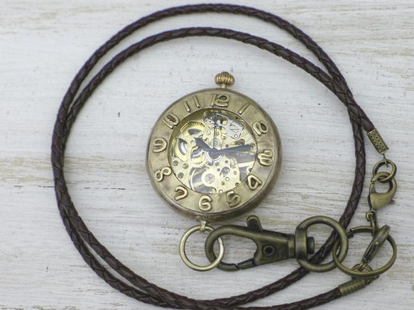 BHW134 手動上鍊懷錶 JUMBO (38mm) 黃銅腳背圓形錶殼 手工腕錶 [BHW134] 第1張的照片