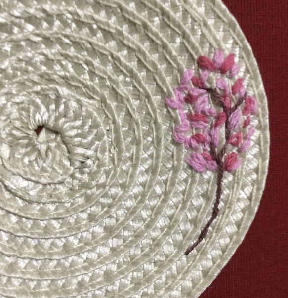 花の手刺繍コースター 4枚目の画像