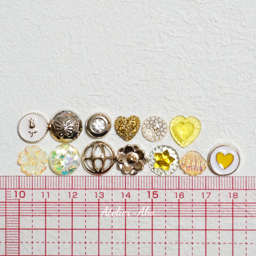 52個セット＊イエロー＊カボション セット＊アクセサリーパーツ 