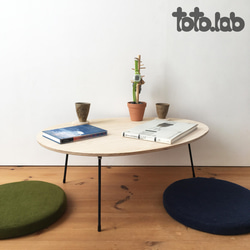 シンプルな たまご形ローテーブル 〜 一人暮らしのお部屋やキャンプにも〜 1枚目の画像