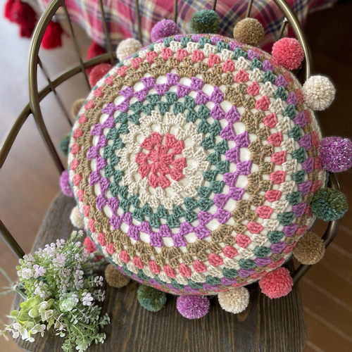 鍵編み 丸型 クッション 直径約50cm NO.06 クッション・クッション