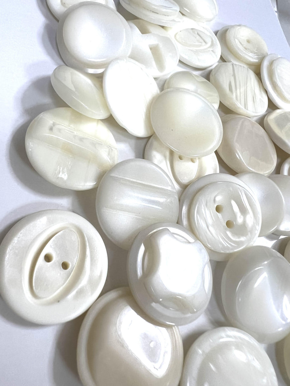 大きいぼたん 25mm ボタン 白 ボタン Doyujapan 通販 13423310｜Creema