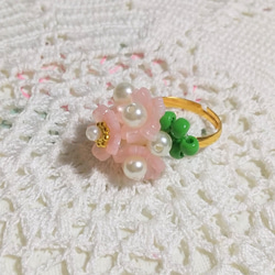 桜の指輪・ビーズ 2枚目の画像