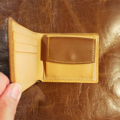 ランドセルリメイク その1「折り財布＋パスケース」受注生産です