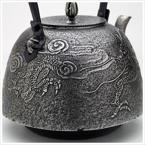 南部名人造田家風景銀口未使用鉄瓶