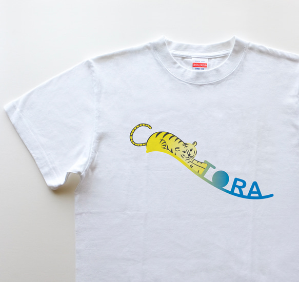 ◆ TORA　5.6oz　Tシャツ　white（ロゴ 2 colors） 3枚目の画像