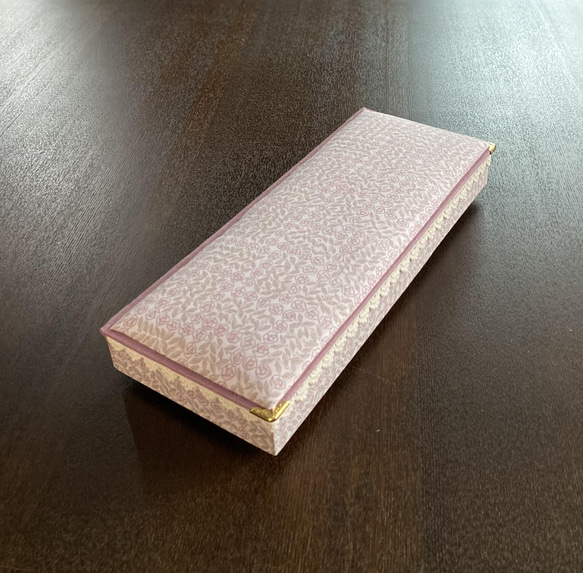 [floret pattern cartonnage]  リバティ生地のジュエリーケース(ピンク) 1枚目の画像