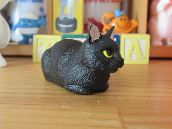 猫のスマホスタンド（黒） 6枚目の画像