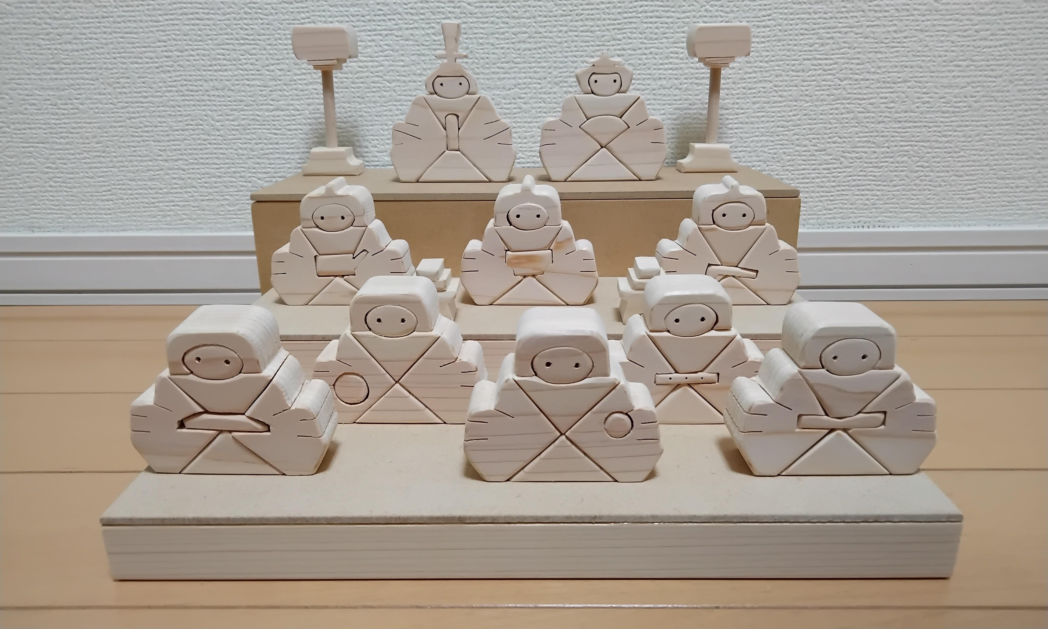 おひな様10人飾り　ヒノキ