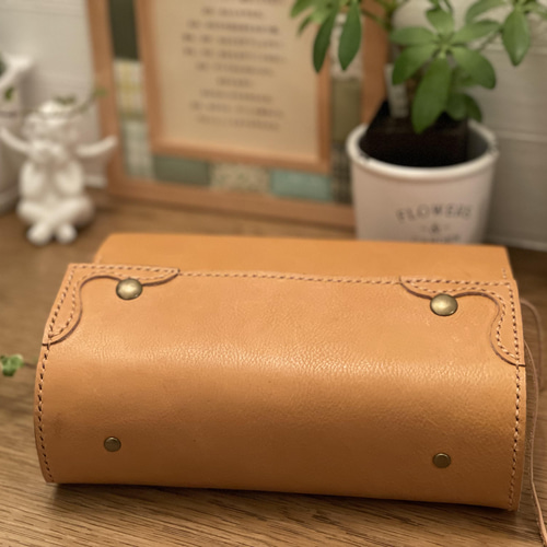 受注見本【手縫】ハンドメイド本革新改訳中型版聖書カバー／ブックカバー