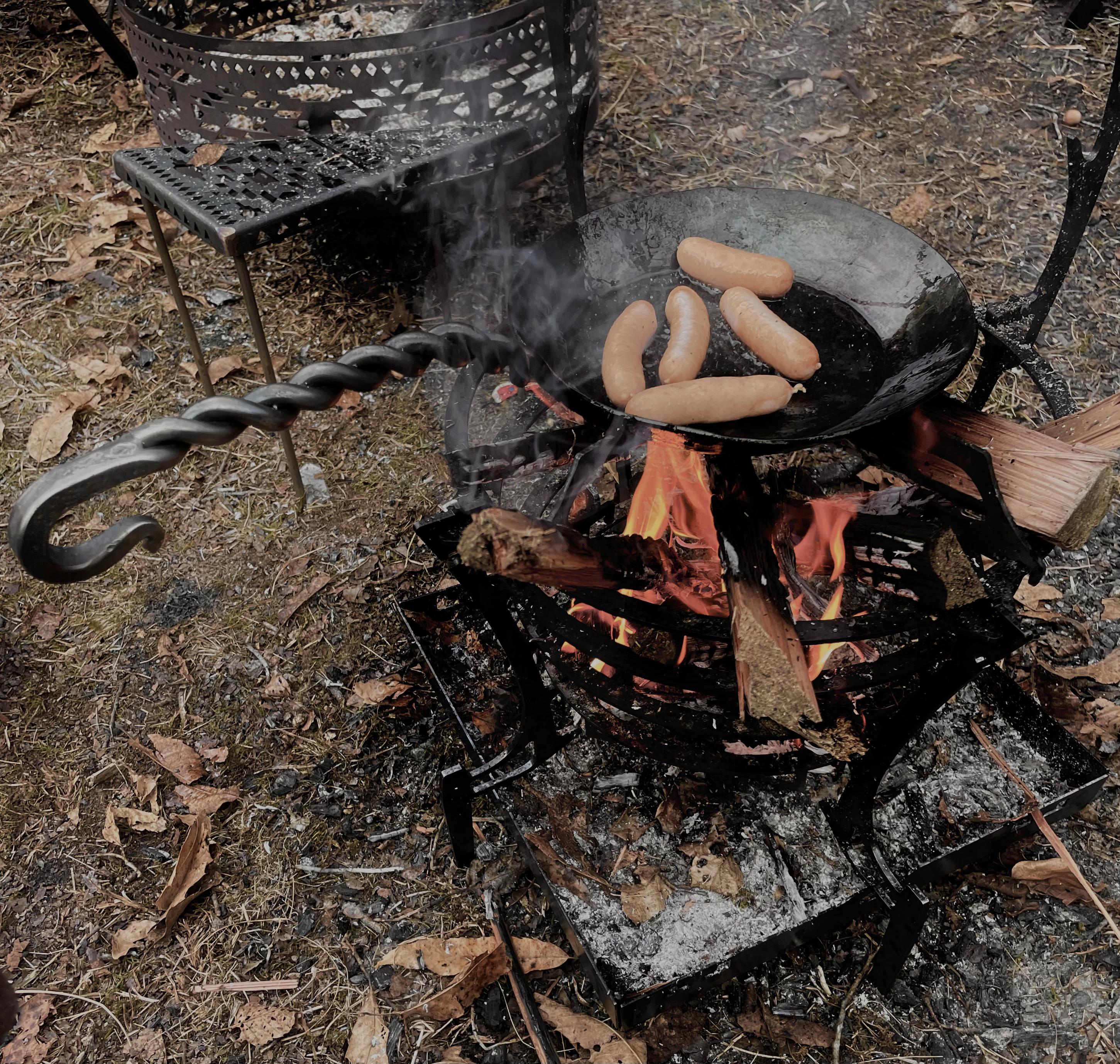 オリジナル　鉄フライパン　焚き火　キャンプ