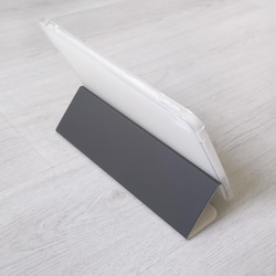 純色黑白紙飛機揩紙iiPad Pro mini Air 3 4 6 10.5 10.9 11 12.9吋翻蓋式筆槽保護套 第4張的照片