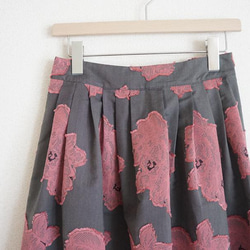 ＼値下げ30％／フラワーカットジャカードスカート（ピンク） 12枚目の画像