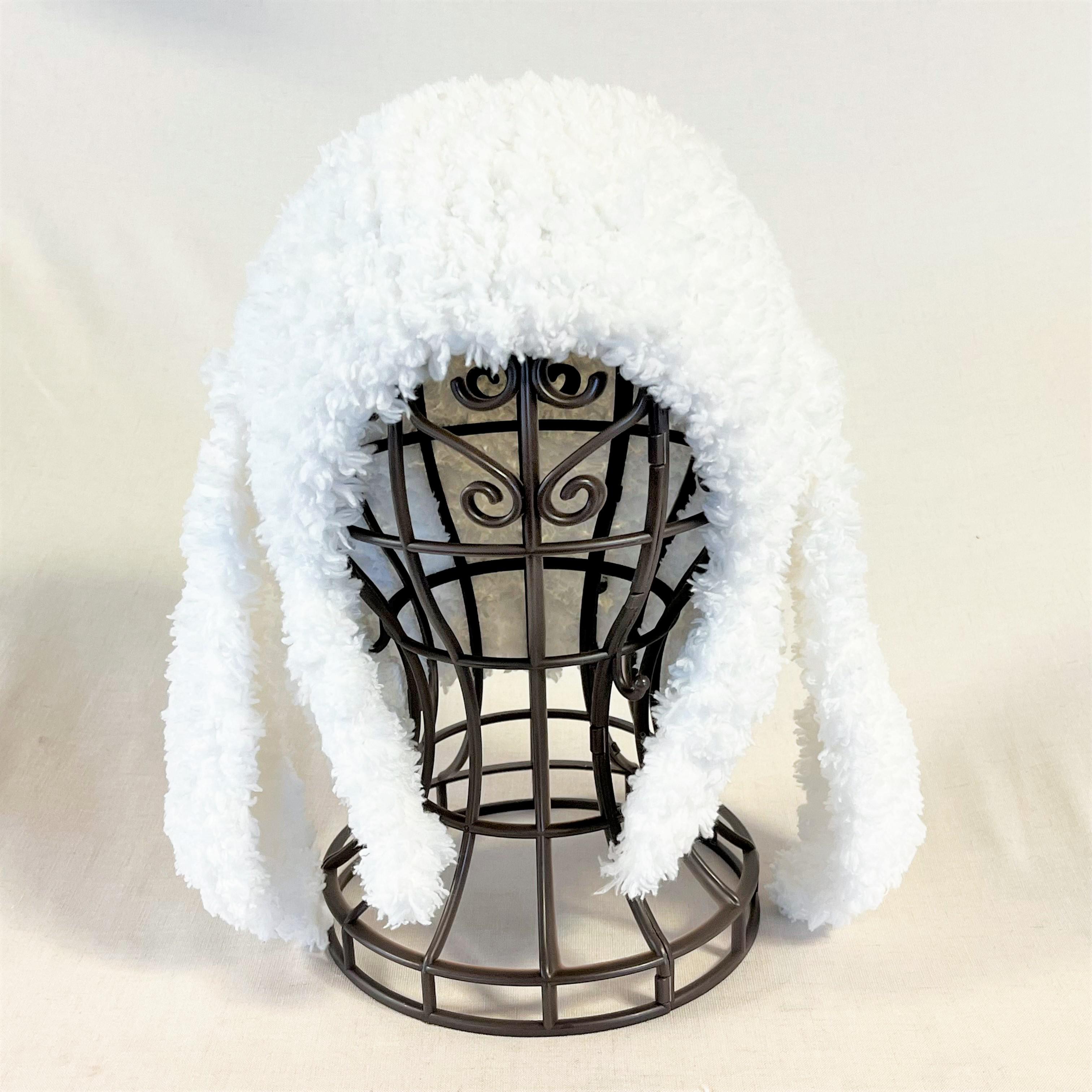 うさぎ帽子　ニット　完売品　ホワイト　一点物　未使用 NODRESS