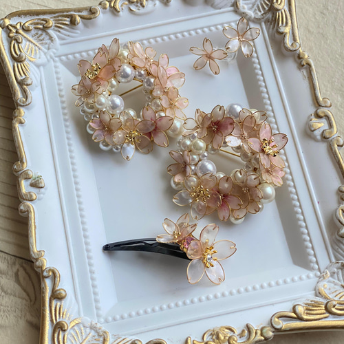 （23）アクセサリー　イミテーション　ネックレス　ピアス　指輪　ブローチ 31）アクセサリー イミテーション ネックレス ピアス 指輪