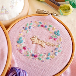 [刺繍キット]ベリーベリーリースのリス刺繍飾り 5枚目の画像