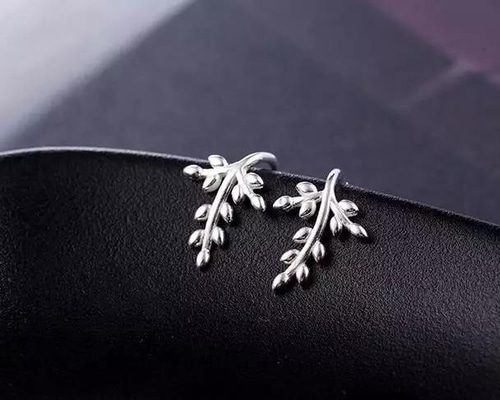 SV925 Spring Nibubu (春の新芽) Hook Pierce ピアス（フック