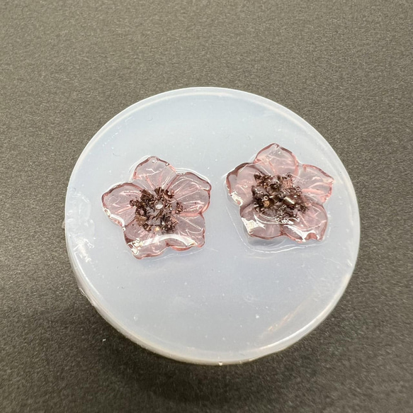 春 桜 シリコン モールド ハンドメイド 作品 かわいい 花 レジン ねんど 型 3枚目の画像