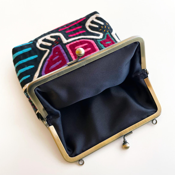 Mola × Leather Mini Bag #1／モラ 刺繍 レザー がま口バッグ ポシェット 8枚目の画像