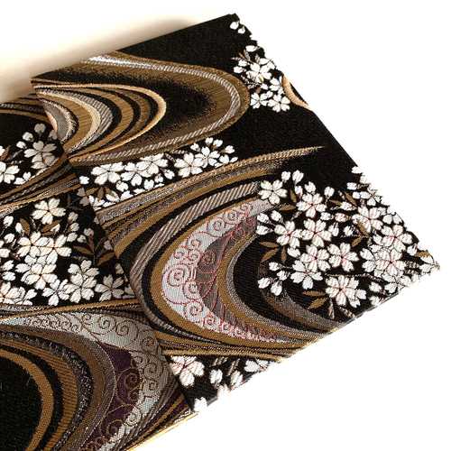 舞桜流水』 金襴織物御朱印帳 B6大判サイズ 舞桜 桜 さくら サクラ