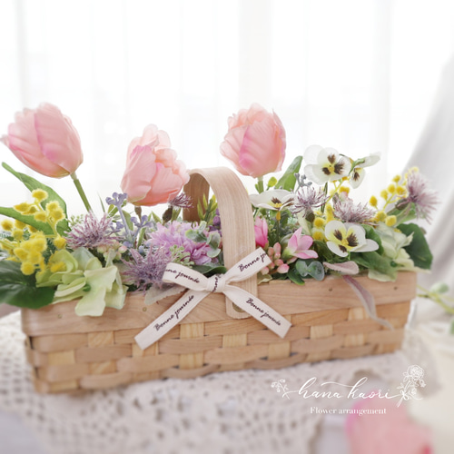 チューリップ パンジー ミモザのバスケットアレンジメント ❁ spring  