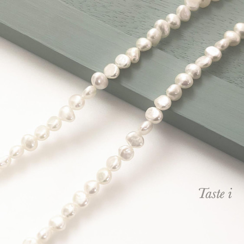 バロックパールとルビーのシルバー手作りペンダント。 バロックパールとルビーのシルバー手作りペンダント。