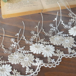 金糸入り 花柄幅広チュールレース 幅約19cm kies-51（50cm単位