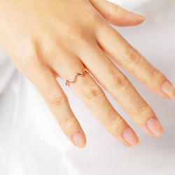 ゴールド リング ウェーブデザイン re398-d2.jpg