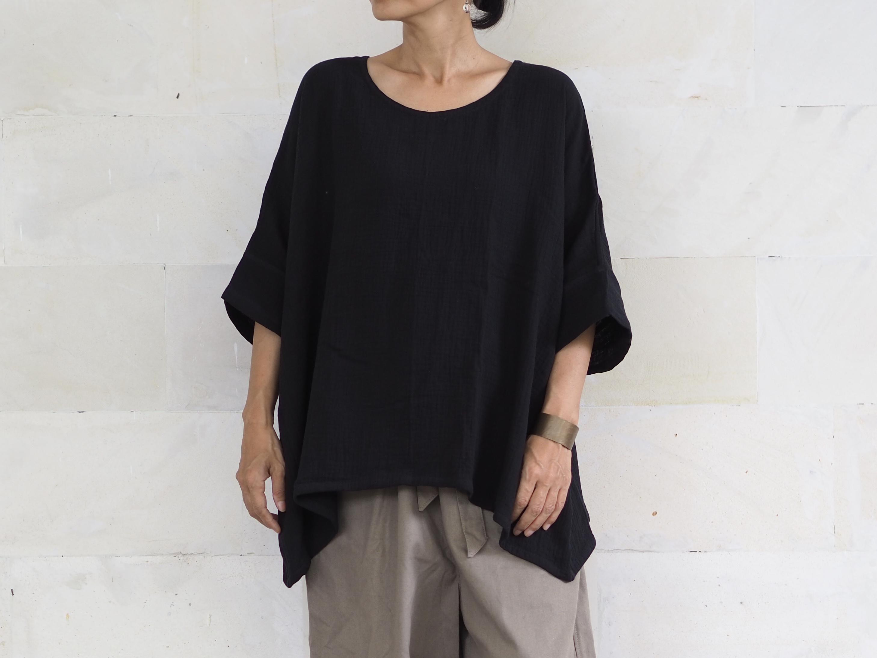 春夏ダブルガーゼのトップス/ブラック