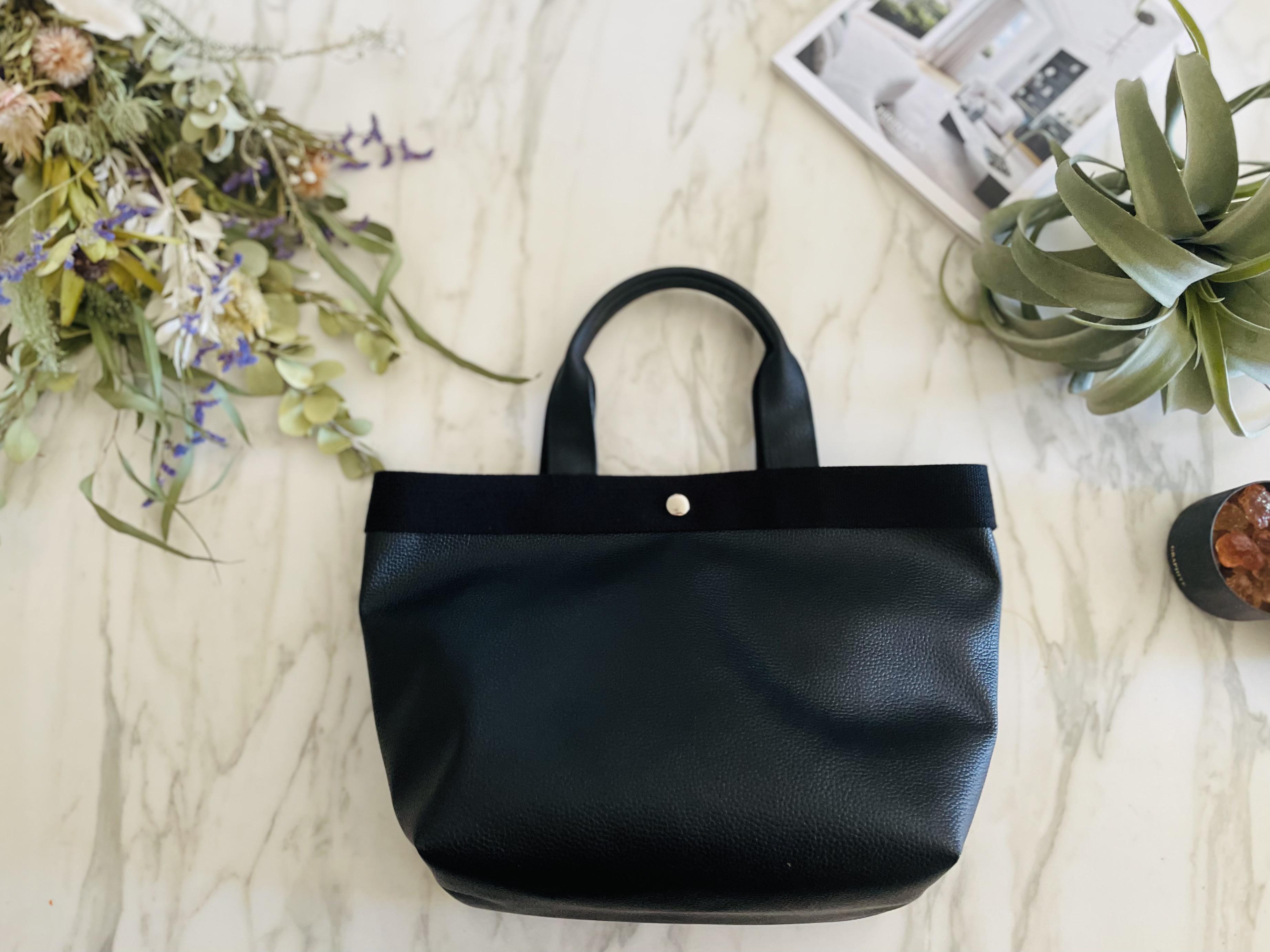 【受注製作】通勤通学にもOK♪新サイズ合皮レザートートMLサイズ(ブラック×ブラック)