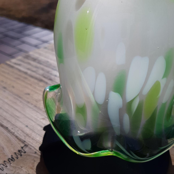 すずらんランプ　(緑色)　吹きガラス (新築祝い*結婚祝い*引っ越し祝い) 5枚目の画像