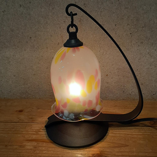 すずらんランプ (ピンク色) 吹きガラス (新築祝い*結婚祝い*引っ越し