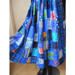 K様ご予約品 絵画なパッチワーク 美しい青のギャザースカート チェック 花  ストライプ 送料無料 8枚目の画像
