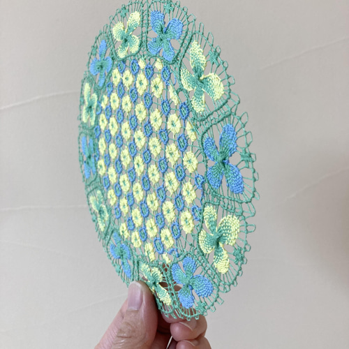 お花のドイリー◇パラグアイの伝統レース刺繍ニャンドゥティ