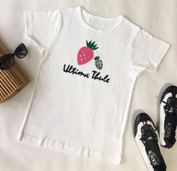 大人のためのお洒落なＴシャツ（イチゴ） 3枚目の画像