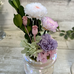 可愛いプリザーブドフラワー の供花 仏花 クリアドーム ボトルフラワー ホワイト　ピンク 8枚目の画像