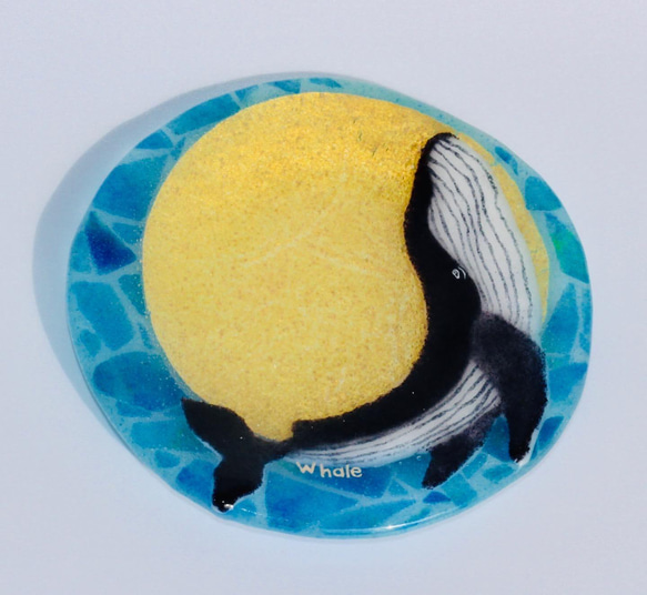 ✨満月鯨硝子丸皿✨ガラス皿✨敬老の日✨誕生日プレゼント✨母の日✨父の日✨お料理上手な方に✨クジラ✨紫陽花✨ 6枚目の画像