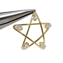 [Creema 獨家] Star Motif Cubic Zirconia Gold Charm 第1張的照片