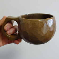 　朴の木の一木彫りコーヒーカップ 1枚目の画像