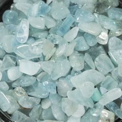 鮮やかマルチカラー☆サードオニキス(紅縞瑪瑙)さざれ石 50g☆8月の