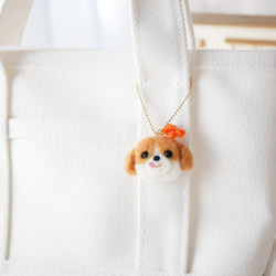 キャバリア犬とお花チャーム バッグにつけて一緒にお出かけ キャバリアグッズ 雑貨 ギフト プレゼント｜ブレンハイム 8枚目の画像