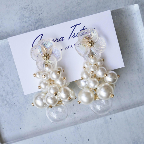 ☆❤️  花びら　パール　ジャラジャラ　ピアス　イヤリング　ハンドメイド パールフラワー じゃらじゃら ピアス - Daisy | minne byGMO