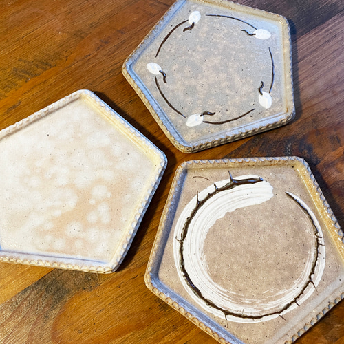 五角形皿】(一枚売り) 中皿 ベルギー人陶芸家 ルックの陶の器 通販